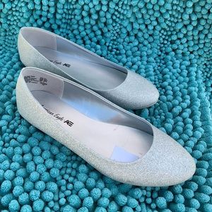 Beautiful Platinum Ice Dusty Glitter flat ballet
